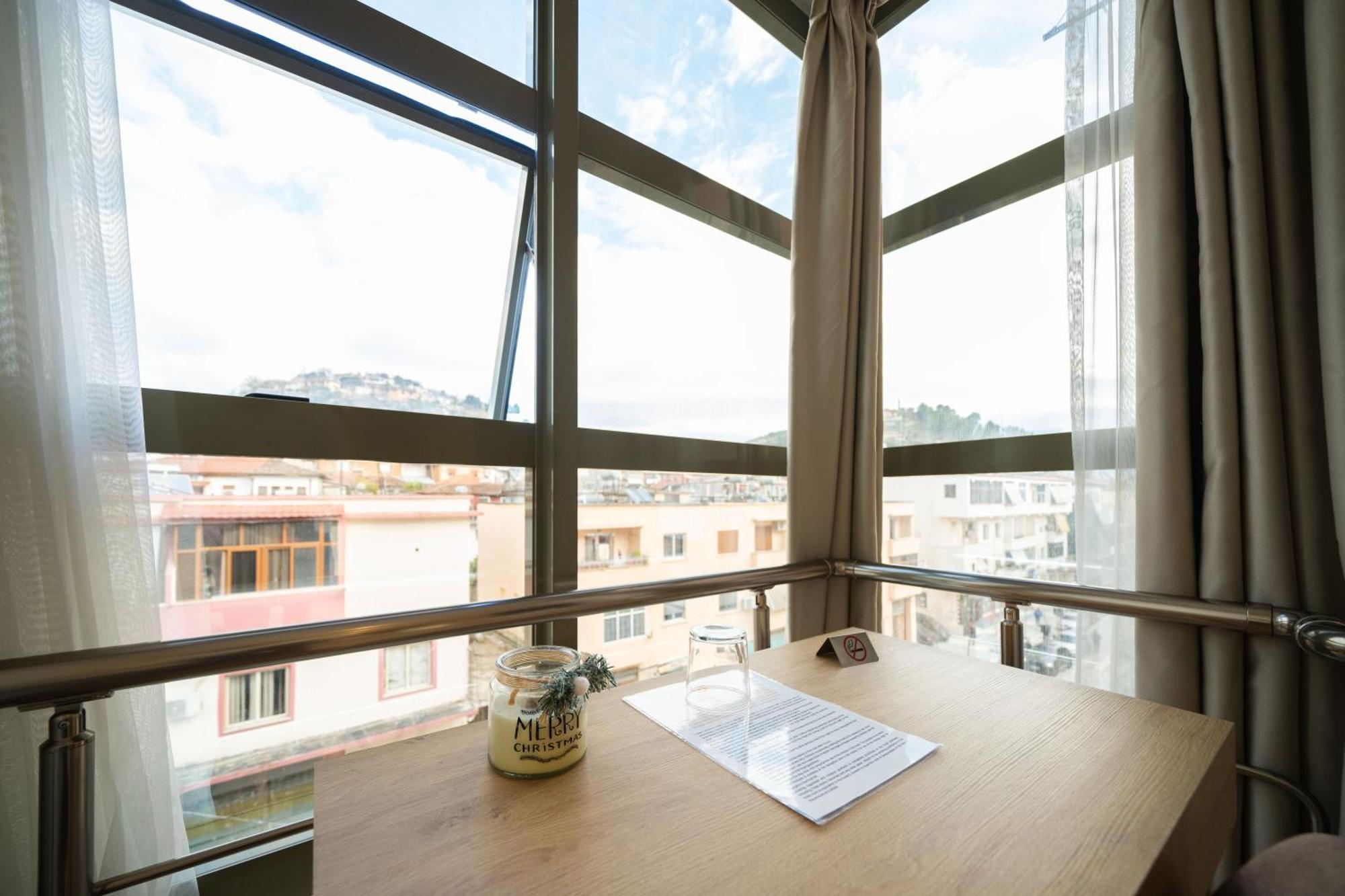 Merko Hotel Berat Exterior photo